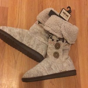 Muk Luks a la mode women’s knit bootie